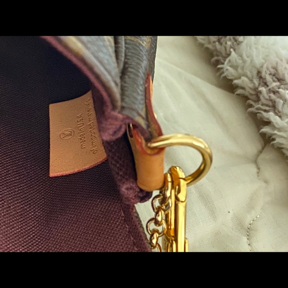 Louis Vuitton Favorite MM - Picture 3 of 10